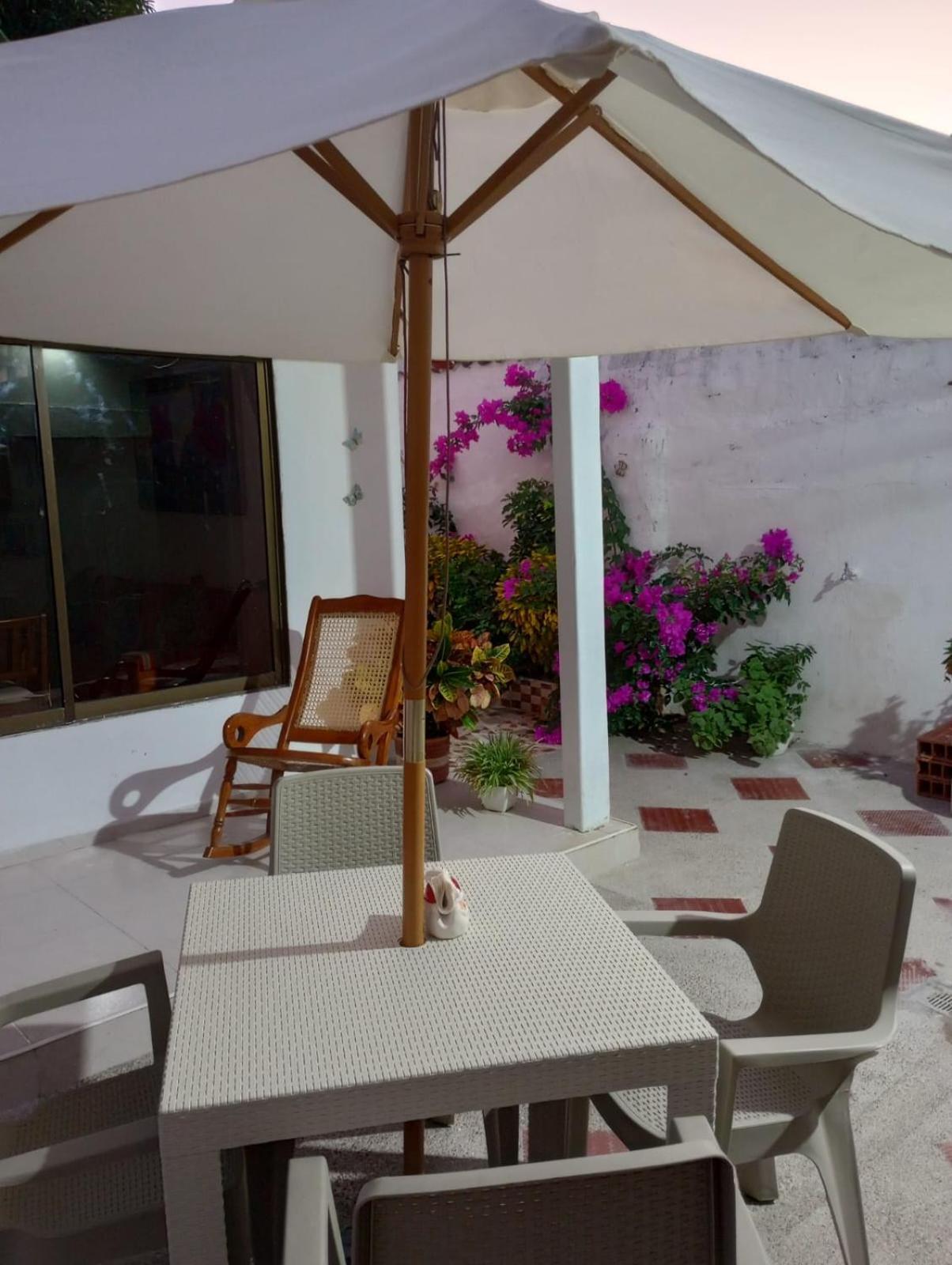 Hospedaje Casa Pachi En Cartagena De Indias Екстер'єр фото